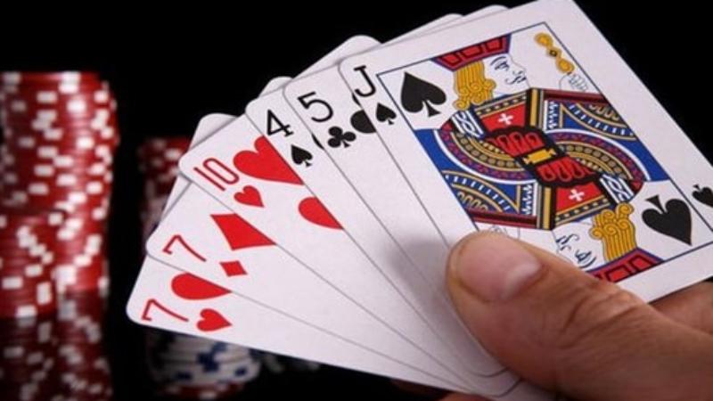 Khám phá luật chơi bài chuẩn xác cho bet thủ