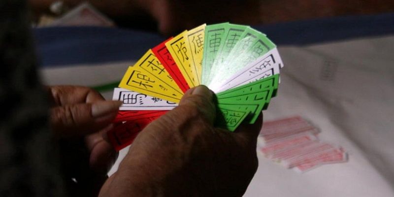 Đôi nét về bài Tứ sắc